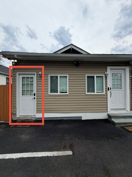 More Photos Of 511 4th St, Laurel Office For Lease