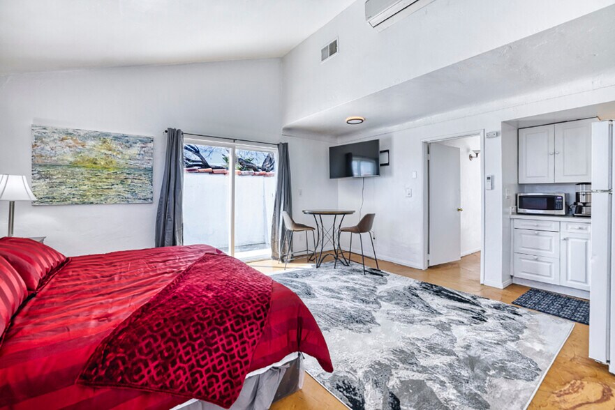More Photos Of 67780 Arena Blanca Rd, Desert Hot Springs Specialty For Sale