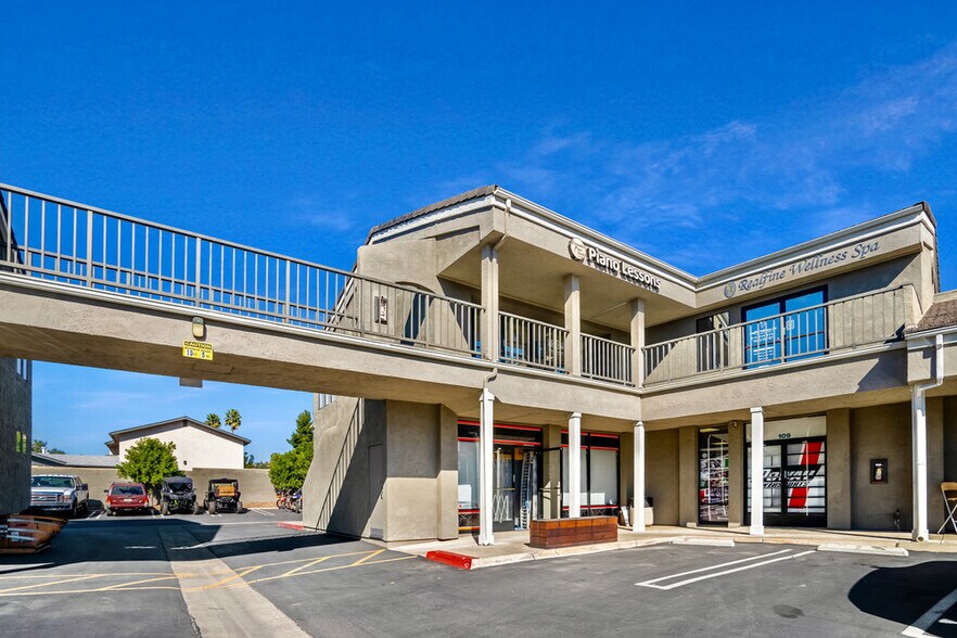 More Photos Of 14168 Poway Rd, Poway Unknown For Lease