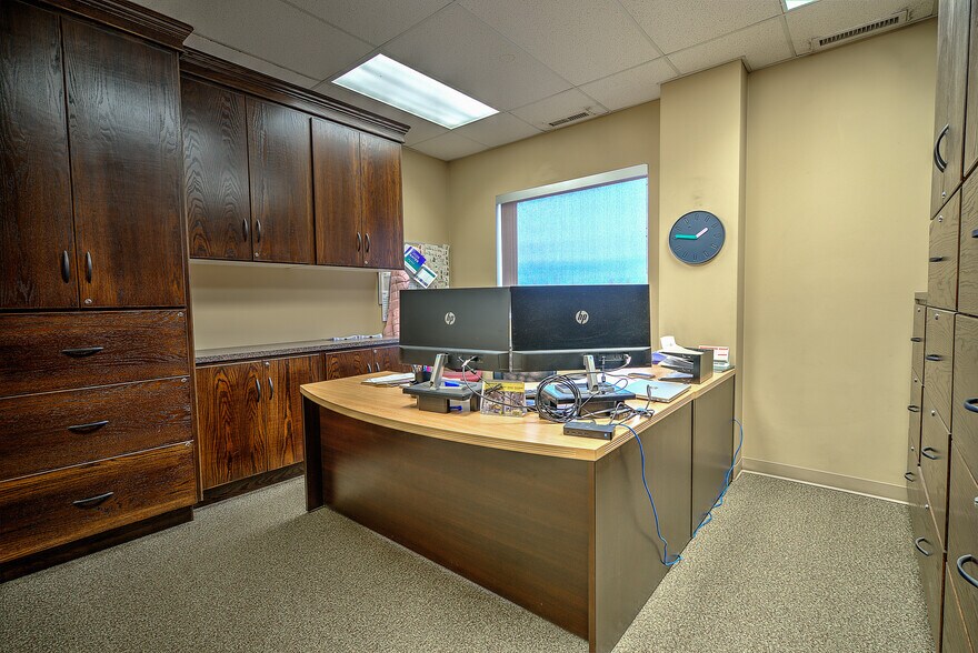 More Photos Of 135 & 141 Clearmile Avenue, Red Deer County Industrial For Sale