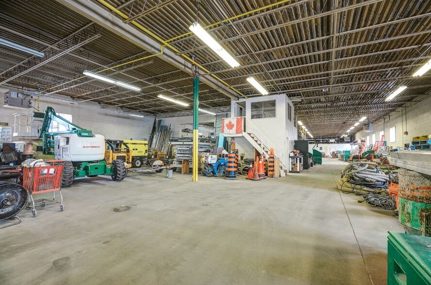 More Photos Of 1220 Matheson Blvd E, Mississauga Warehouse For Sale