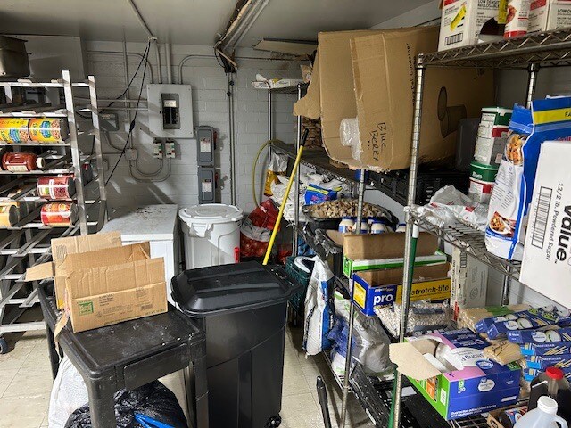 More Photos Of 122 S Union St, Bryan Restaurant For Sale