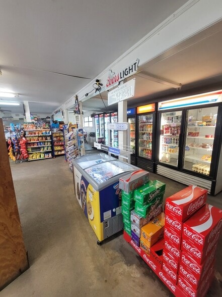 More Photos Of 1102 W. North St, Louise Restaurant For Sale