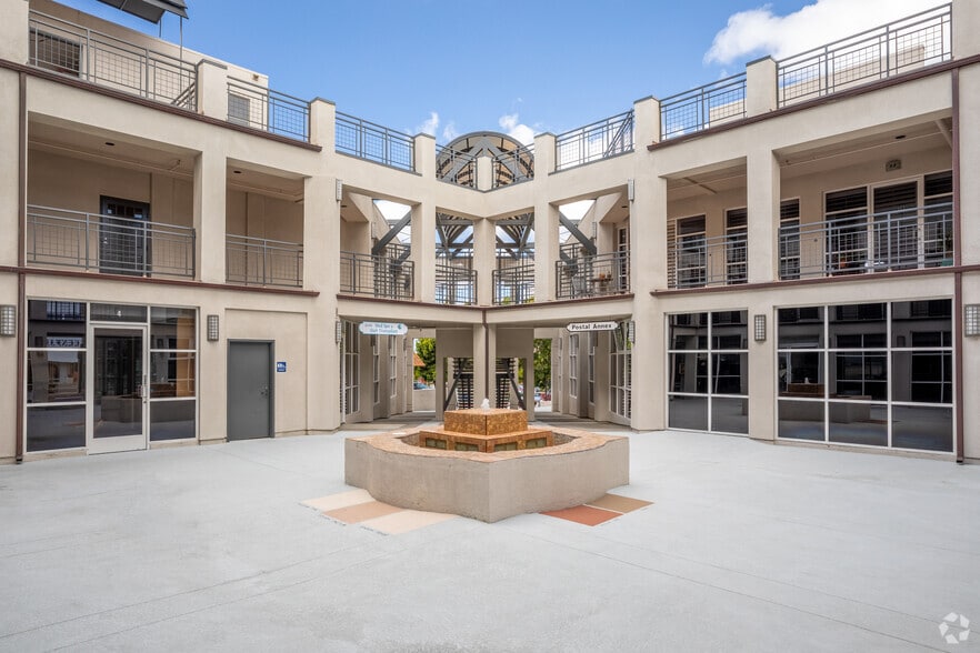More Photos Of 7514 Girard Ave, La Jolla General Retail For Sale