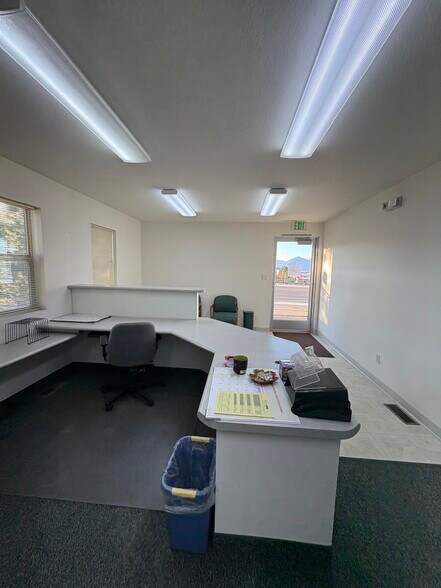 More Photos Of 1380 E Aultman St, Ely Office For Sale