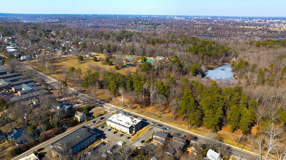 More Photos Of 3900 Forest Hill Ave, Richmond Apartments For Sale