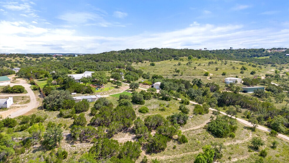 More Photos Of 4607 R O Dr, Spicewood Lodge Meeting Hall For Sale