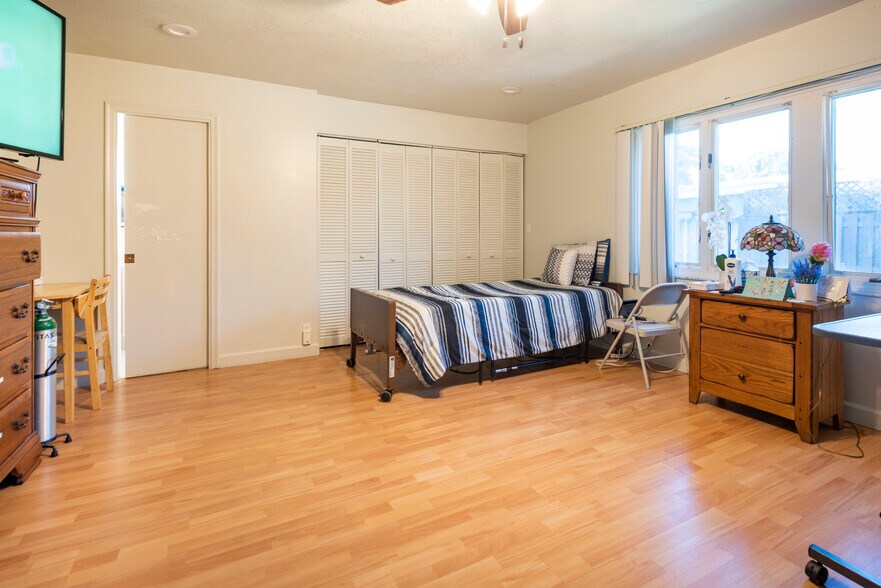 More Photos Of 621 NW 76th Ave, Plantation Assisted Living For Sale