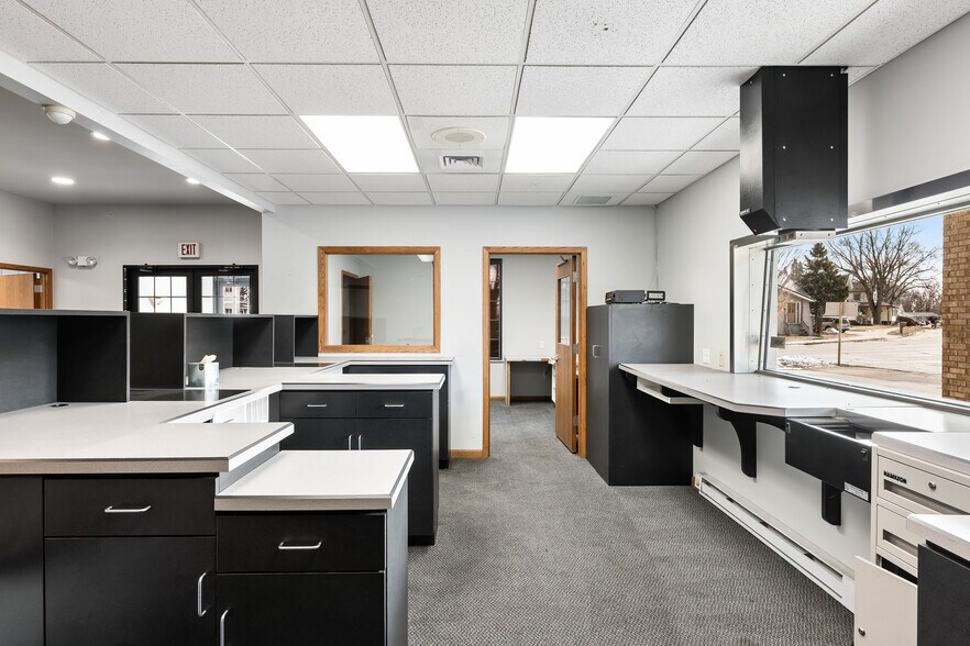 More Photos Of 102 S Woodward St, Brandon Service Station For Sale