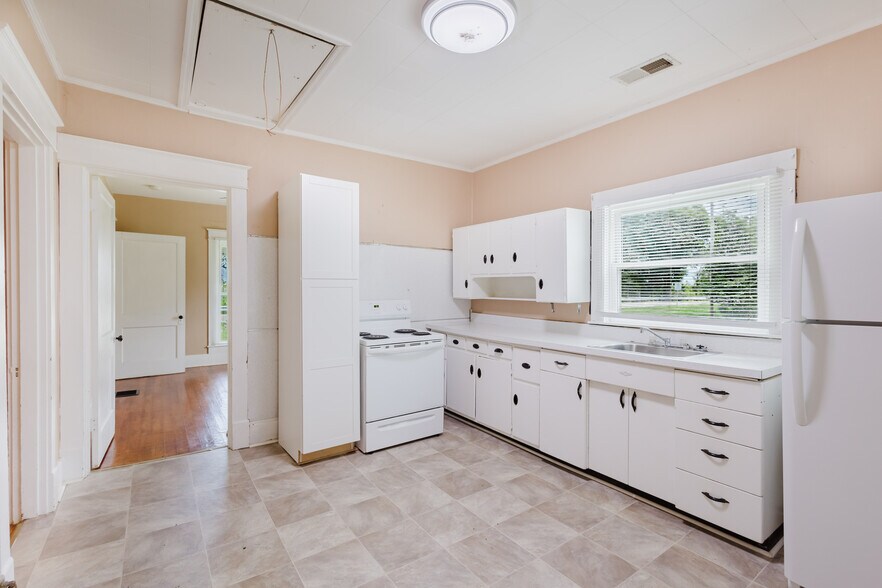 More Photos Of 7438 Bagdad Rd, Bagdad Land For Sale