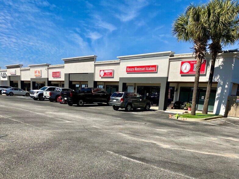 More Photos Of 9526-9542 Navarre Pky, Navarre Unknown For Lease