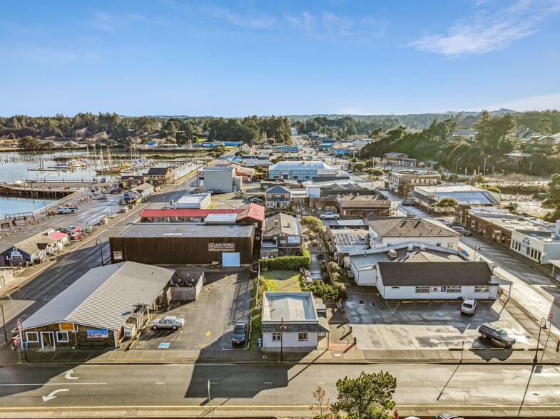 More Photos Of 165 Alabama Ave SE, Bandon Office Residential For Sale