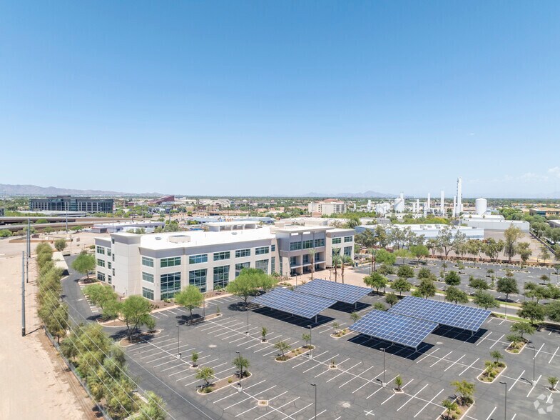 More Photos Of 2900 W Geronimo Pl, Chandler Office For Sale