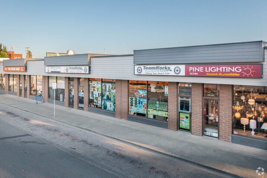 More Photos Of 3090 Nanaimo St, Victoria Flex For Lease