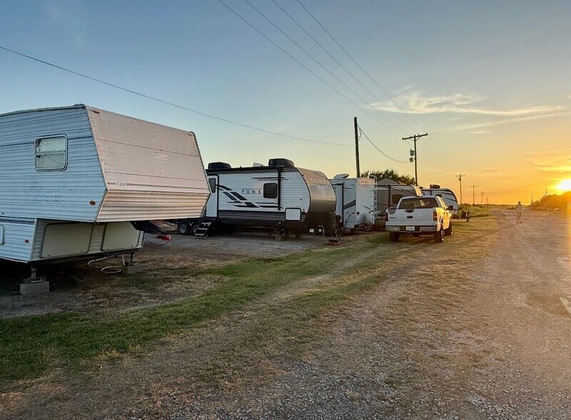 Primary Photo Of 423 TX-114, Megargel Trailer Camper Park For Sale