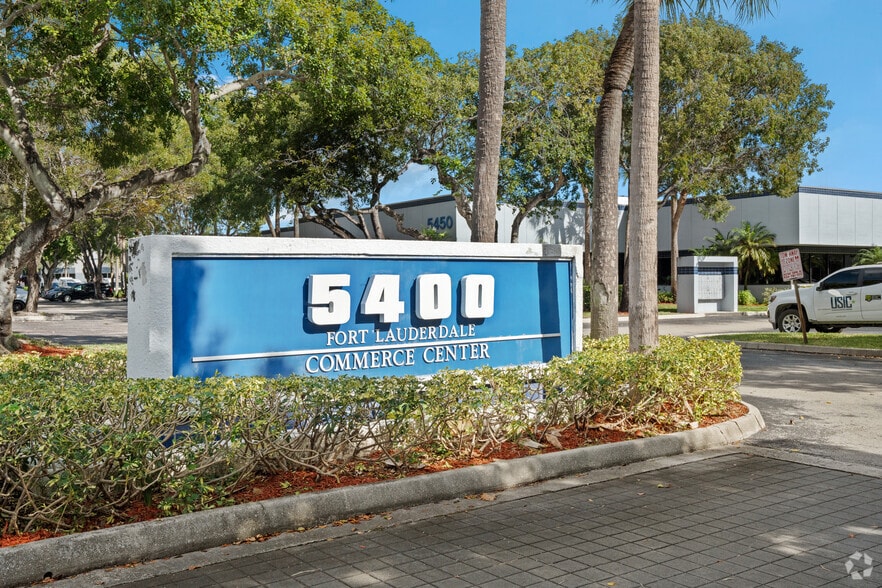 More Photos Of 5440 NW 33rd Ave, Fort Lauderdale Unknown For Lease