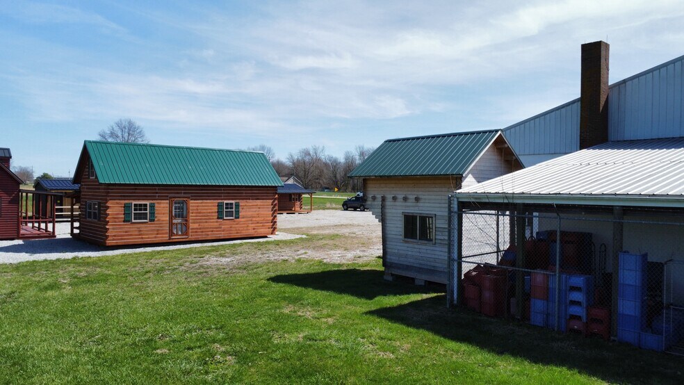 More Photos Of 677 S Cardinal Ln, Scottsburg Industrial For Sale