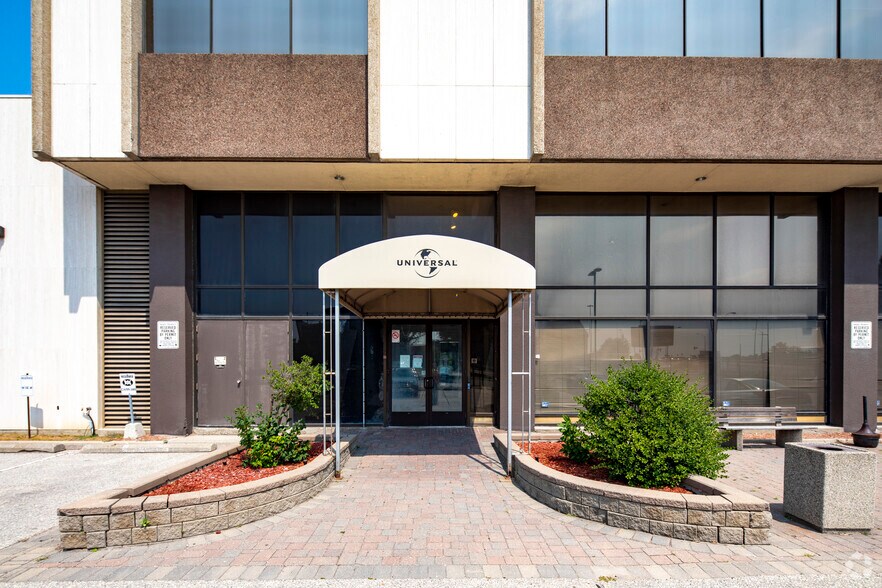 More Photos Of 2450 Victoria Park Ave, Toronto Office For Lease