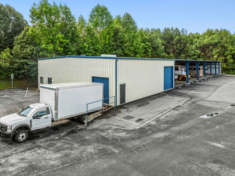 More Photos Of 124 Patrick Rd, Gastonia Self Storage For Sale