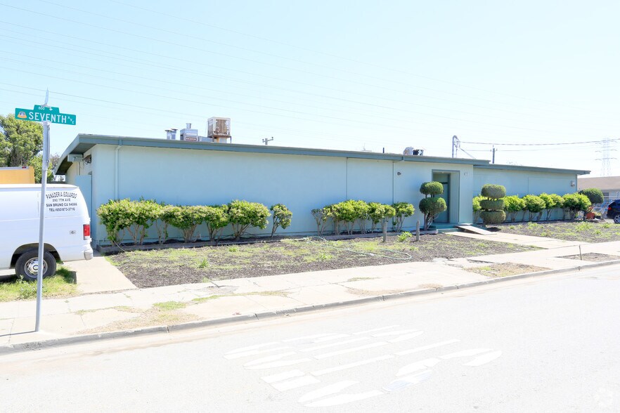 More Photos Of 890 7th Ave, San Bruno Warehouse For Lease