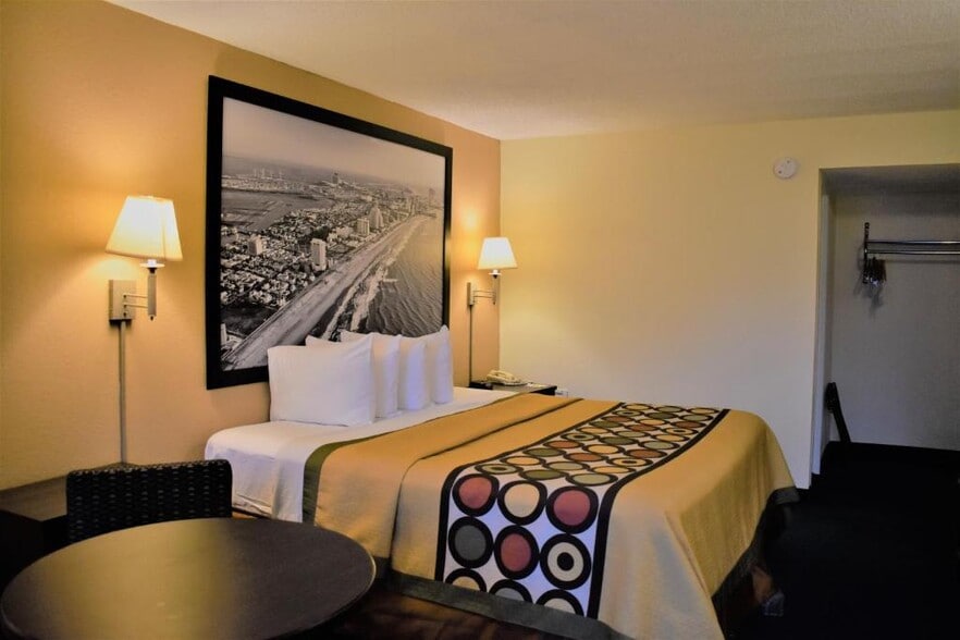 More Photos Of 175-181 S Tennessee Ave, Atlantic City Hotel For Sale