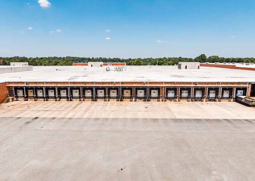 More Photos Of 2516 Industry Dr, Burlington Manufacturing For Lease
