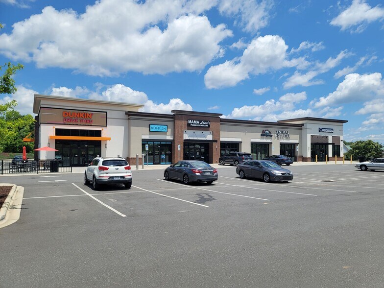 More Photos Of 1346-1354 Highway 160 E, Fort Mill Storefront For Lease