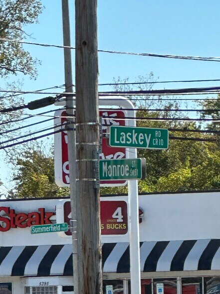 More Photos Of 5412 Monroe St, Toledo Storefront For Sale