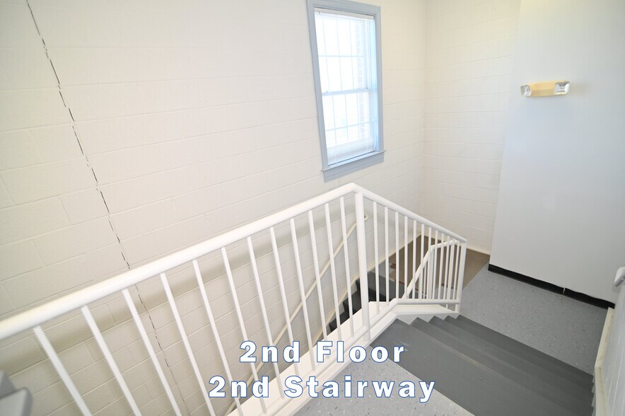 More Photos Of 108 Lagrange Ave, La Plata Medical For Sale