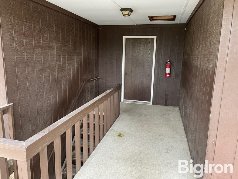 More Photos Of 130 S 5th St, Hebron Apartments For Sale