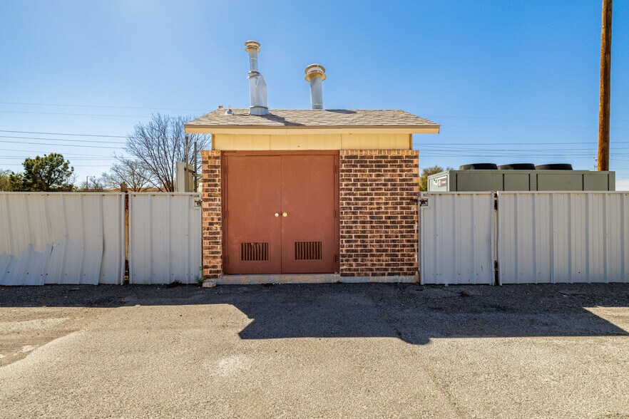 More Photos Of 4401 Southwest Blvd, San Angelo Apartments For Sale