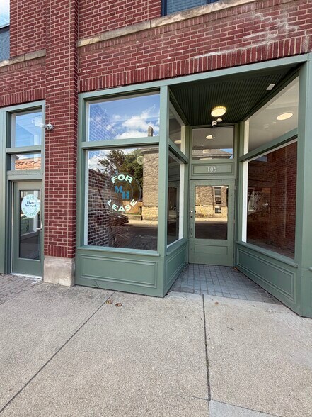 More Photos Of 105 Parsons Ave, Columbus Storefront Retail Office For Lease