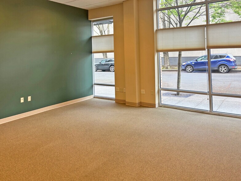 More Photos Of 1231 NE Martin Luther King Blvd, Portland Apartments For Lease