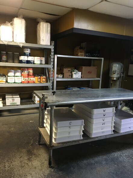 More Photos Of 103 W 30th Ave, Covington Restaurant For Lease