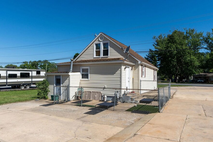 More Photos Of 3231 Stuarts Draft Hwy, Stuarts Draft Warehouse For Sale