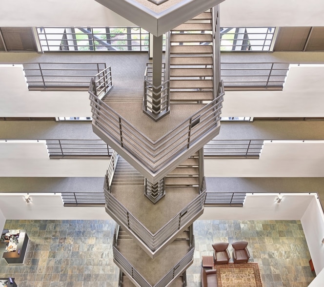 More Photos Of 2224 Bay Area Blvd, Houston Office For Sale