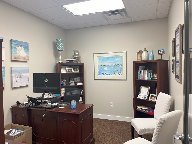 More Photos Of 140 Point Judith Rd, Narragansett Storefront Retail Office For Sale