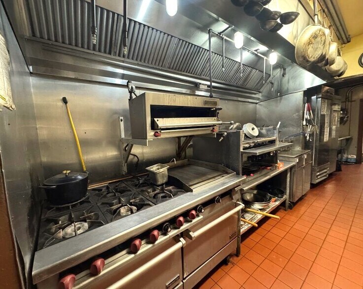 More Photos Of 117 Main St, Hallstead Restaurant For Sale