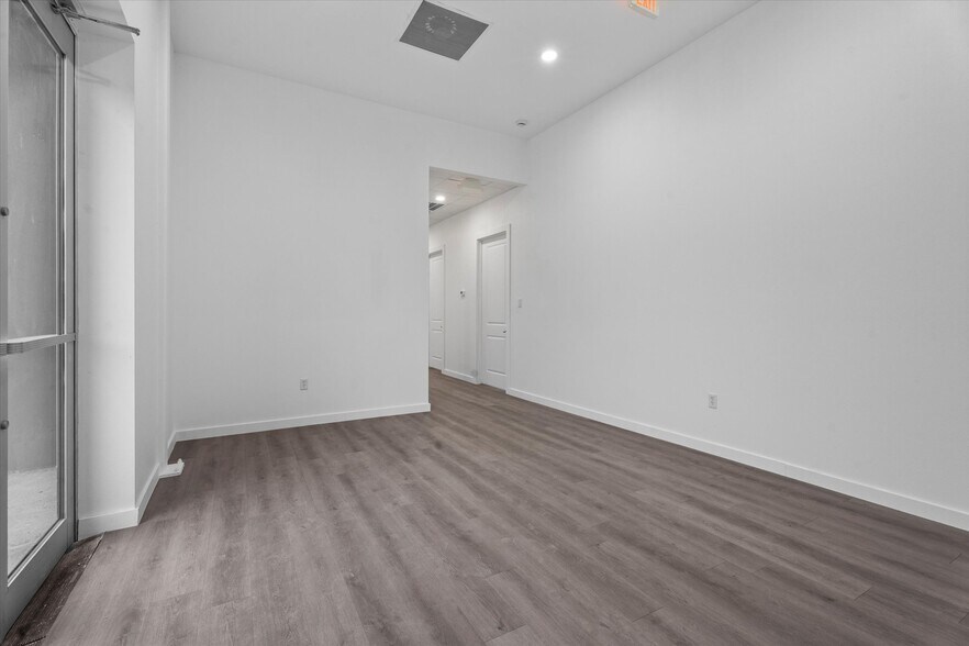 More Photos Of 26605 Cook Field Rd, Katy Light Distribution For Lease