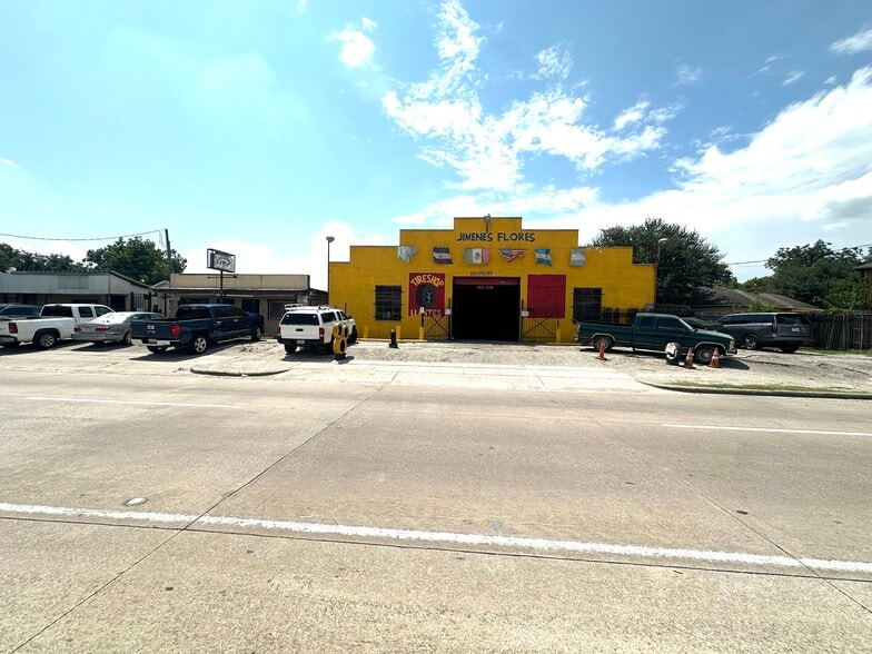 More Photos Of , Houston Unknown For Sale