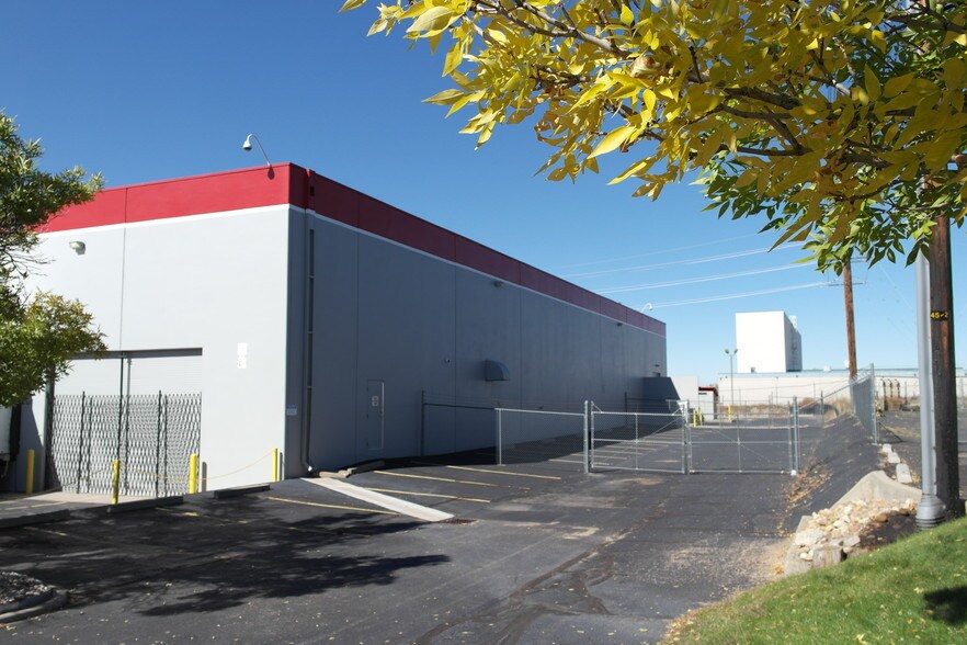 More Photos Of 11707-11715 E 51st Ave, Denver Industrial For Sale