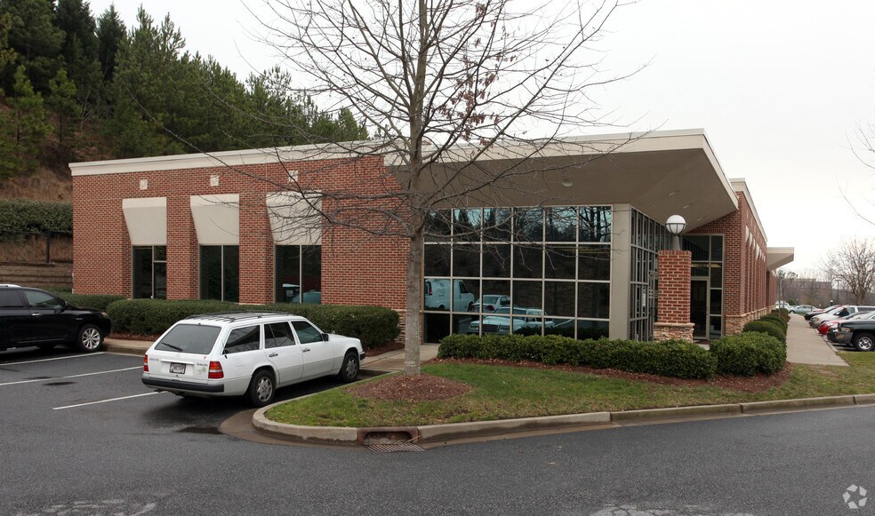 More Photos Of 4310 Johns Creek Pky, Suwanee Medical For Lease