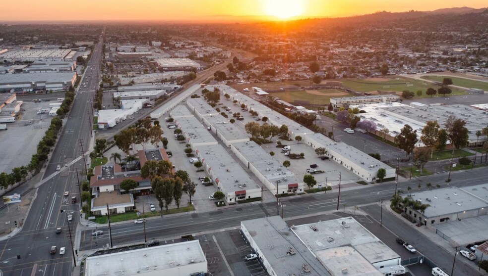 More Photos Of 651 S Palm St, La Habra Unknown For Lease