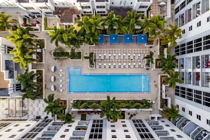 More Photos Of 404 E Central Blvd, Orlando Apartments For Lease