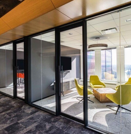 More Photos Of 125 S Wacker Dr, Chicago Office For Lease