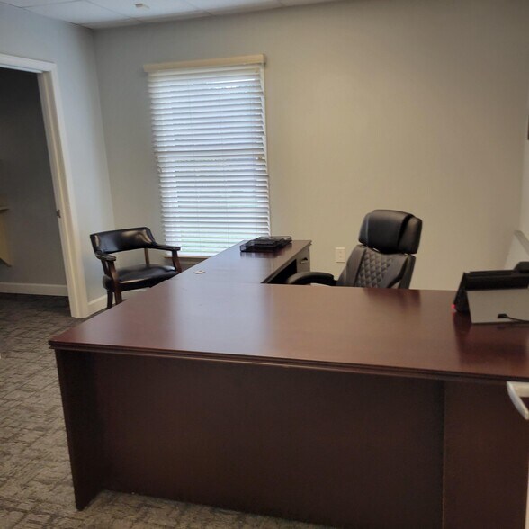 More Photos Of 135 Gasoline Alley, Mooresville Office For Sale