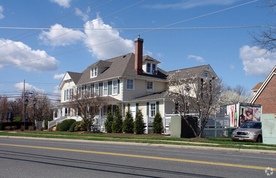 Primary Photo Of 1148 Walker Rd, Great Falls Restaurant For Sale