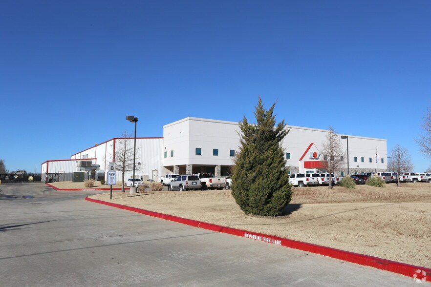 Primary Photo Of 6602 Newcastle Rd, Oklahoma City Warehouse For Sale