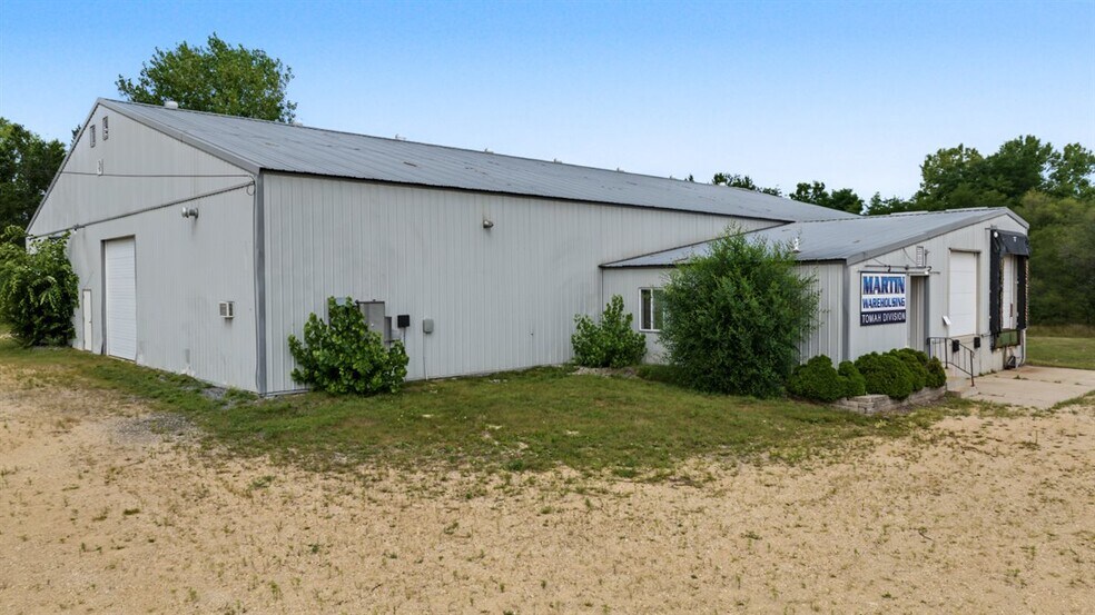 More Photos Of 211 Toro Rd, Tomah Warehouse For Lease