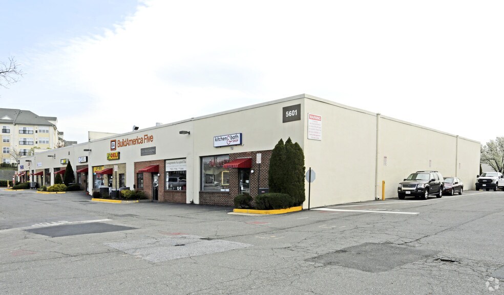 Primary Photo Of 5601 General Washington Dr, Alexandria Showroom For Sale